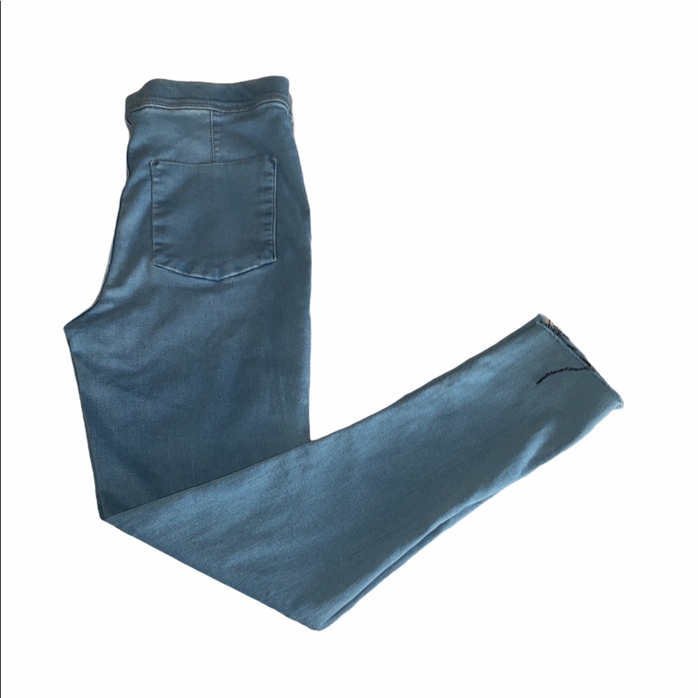 Free People light blue skinny jeans